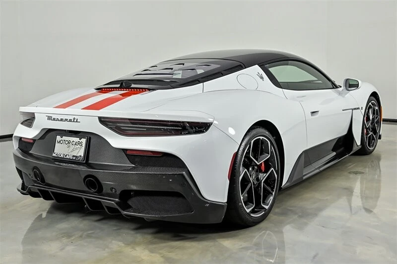 2023 Maserati MC20 Cielo - Image 11 of 30