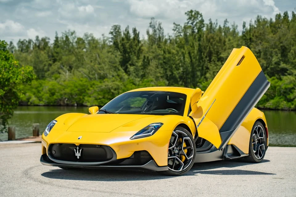 2023 Maserati MC20 - Image 14 of 20