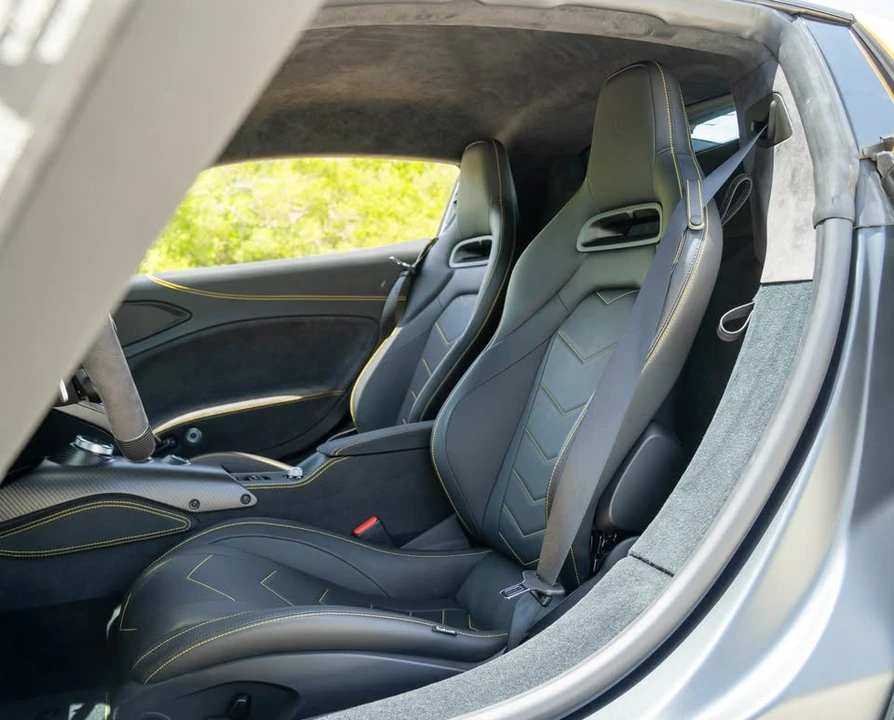 2023 Maserati MC20 - Image 2 of 20