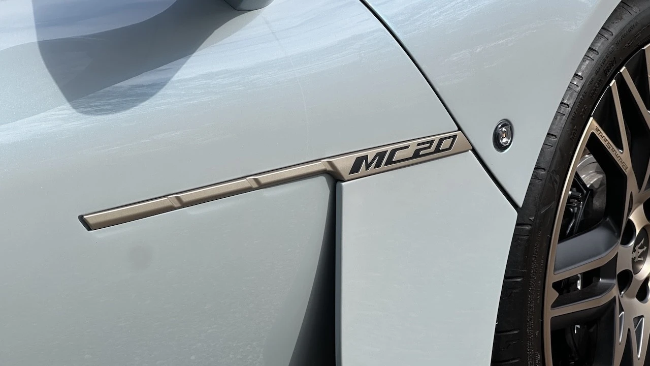 2023 Maserati - Image 12 of 31
