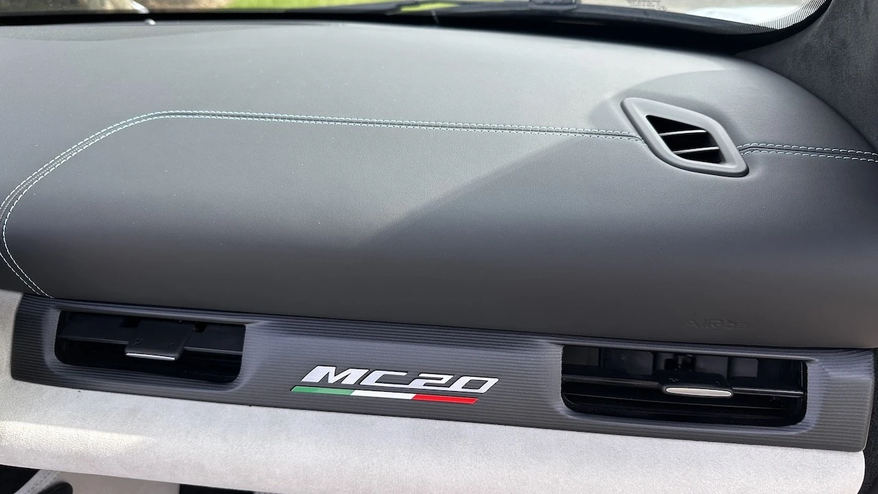 2023 Maserati - Image 29 of 31