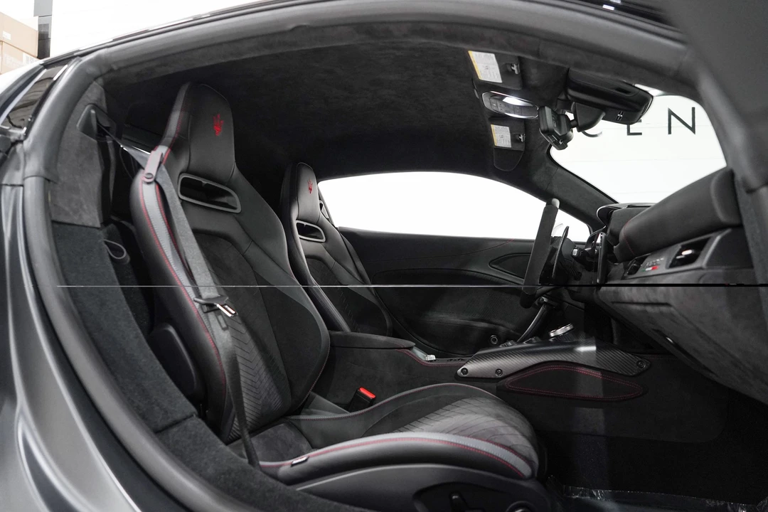2023 Maserati MC20 - Image 19 of 31