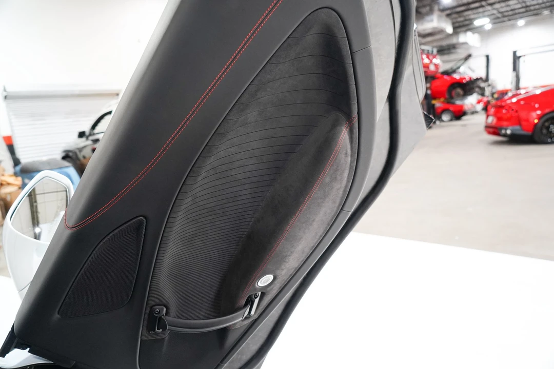 2023 Maserati MC20 - Image 21 of 31