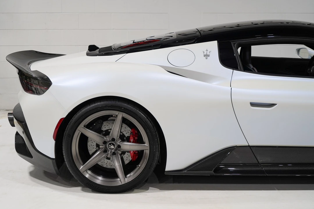 2023 Maserati MC20 - Image 25 of 31