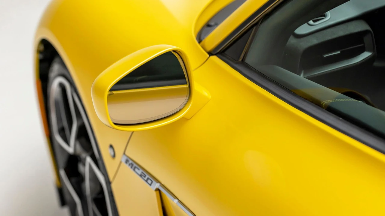 2023 Maserati MC20 - Image 27 of 31