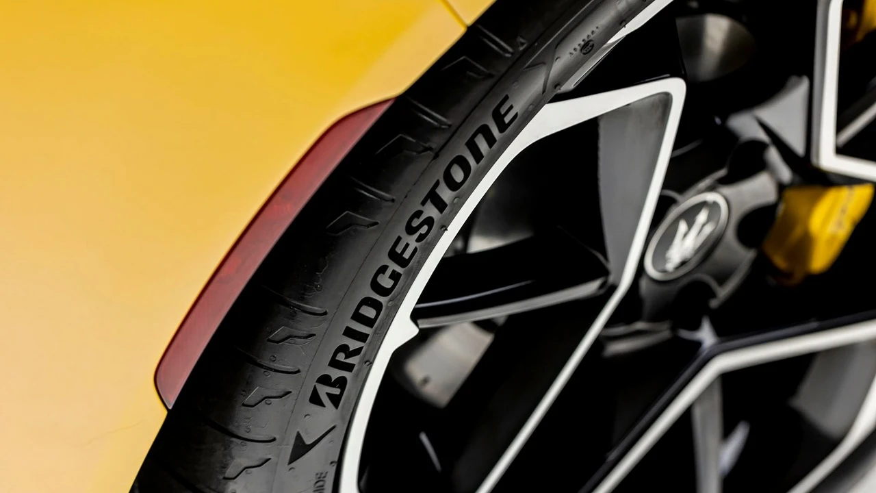 2023 Maserati MC20 - Image 31 of 31