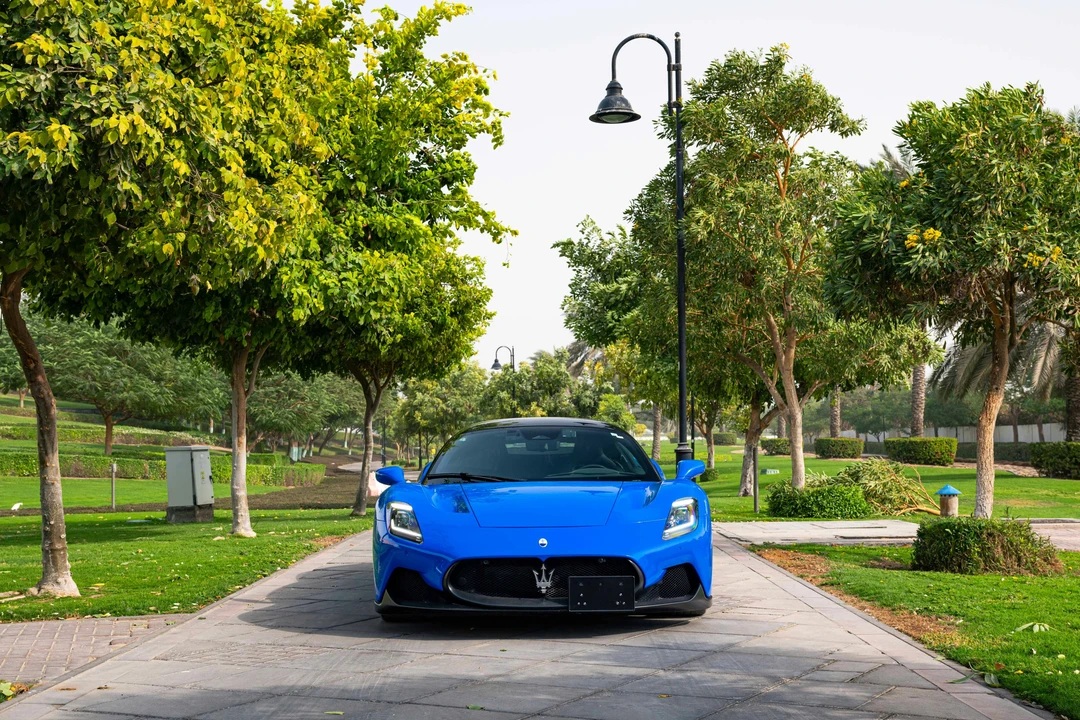 2023 Maserati MC20 - Image 2 of 21
