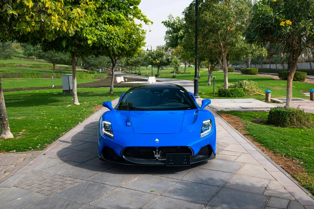2023 Maserati MC20 - Image 18 of 21