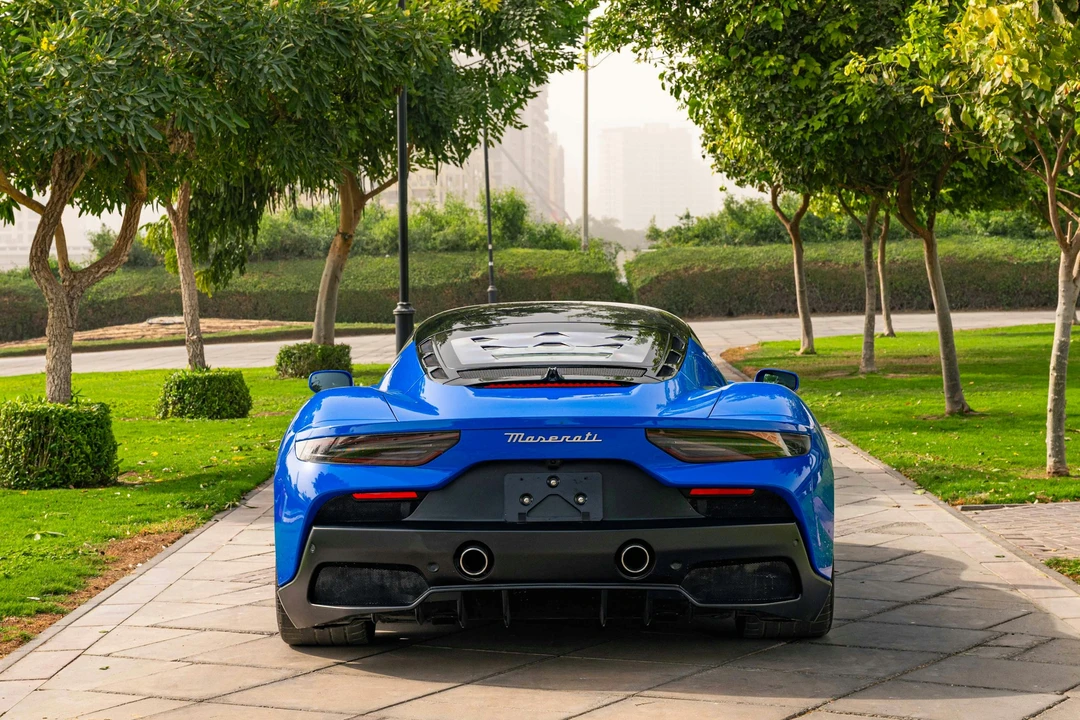 2023 Maserati MC20 - Image 14 of 21