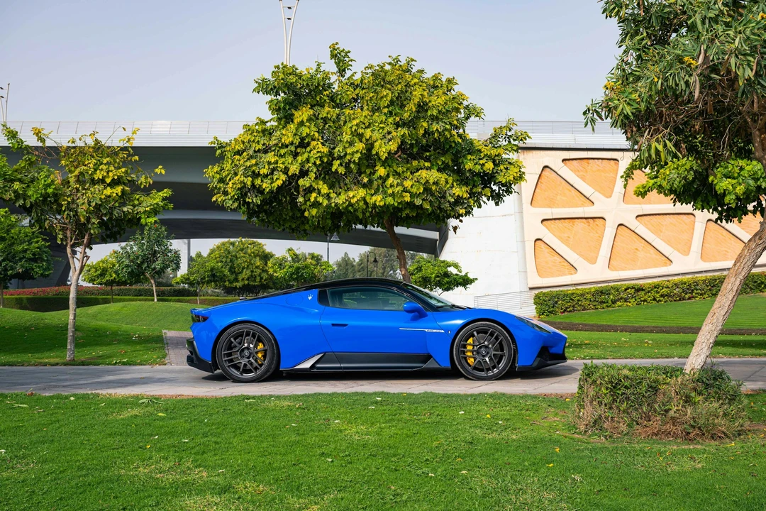 2023 Maserati MC20 - Image 16 of 21