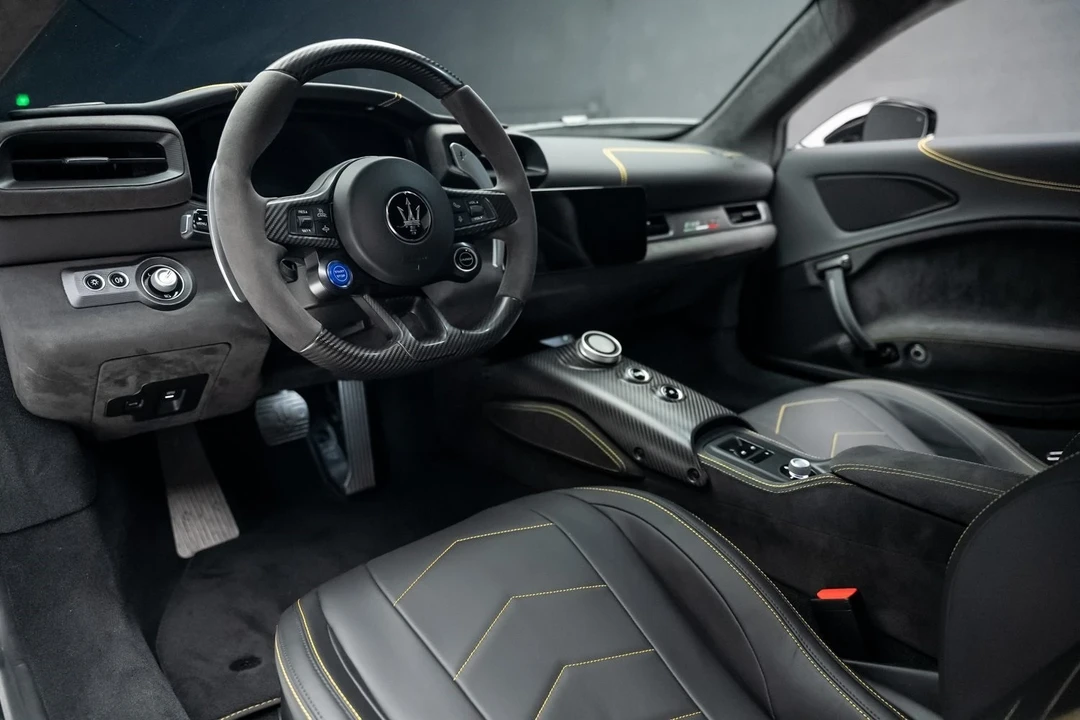 2023 Maserati MC20 - Image 2 of 21