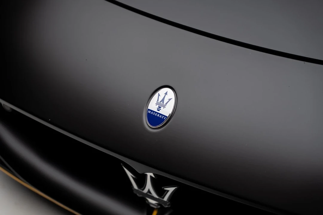 2023 Maserati MC20 - Image 12 of 21