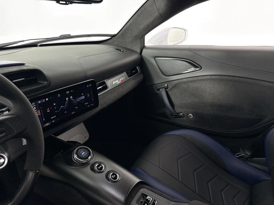 2023 Maserati MC20 - Image 24 of 31
