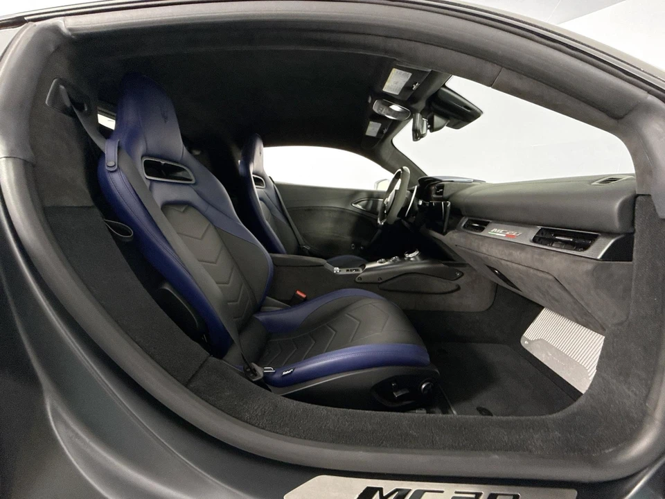 2023 Maserati MC20 - Image 26 of 31