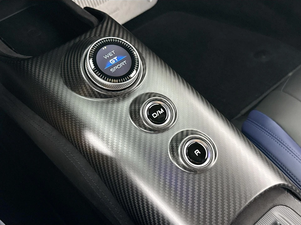 2023 Maserati MC20 - Image 18 of 31
