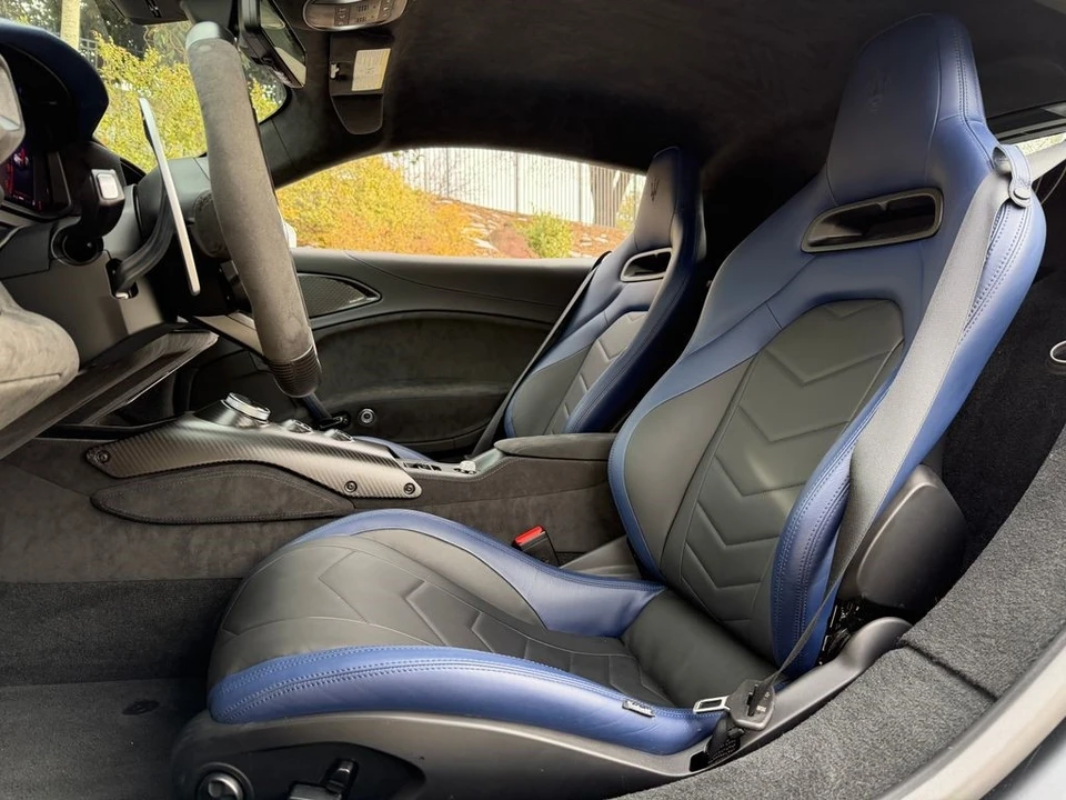 2023 Maserati MC20 - Image 15 of 21