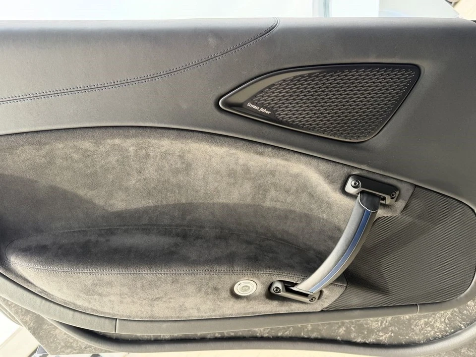2023 Maserati MC20 - Image 12 of 21