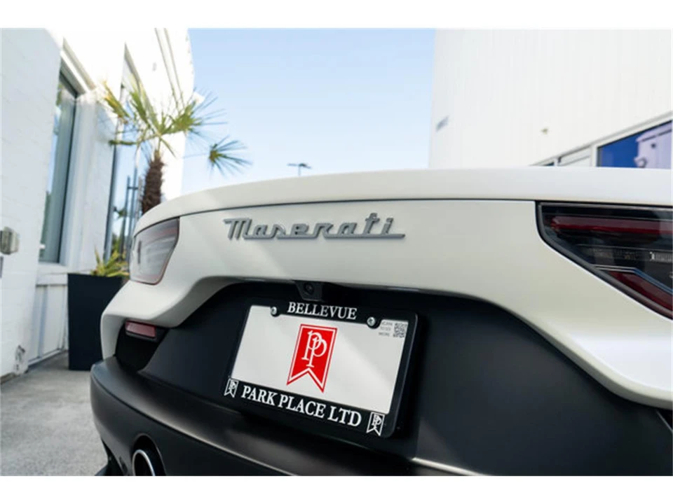 2023 Maserati MC20 - Image 8 of 12