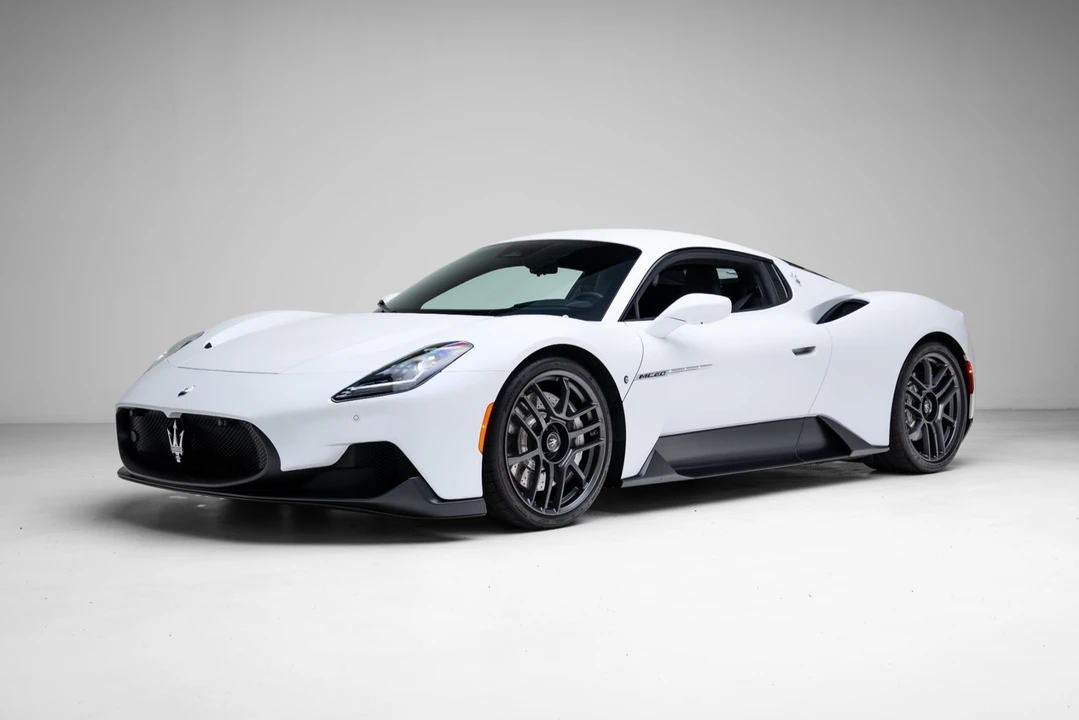 2023 Maserati MC20 - Image 11 of 12