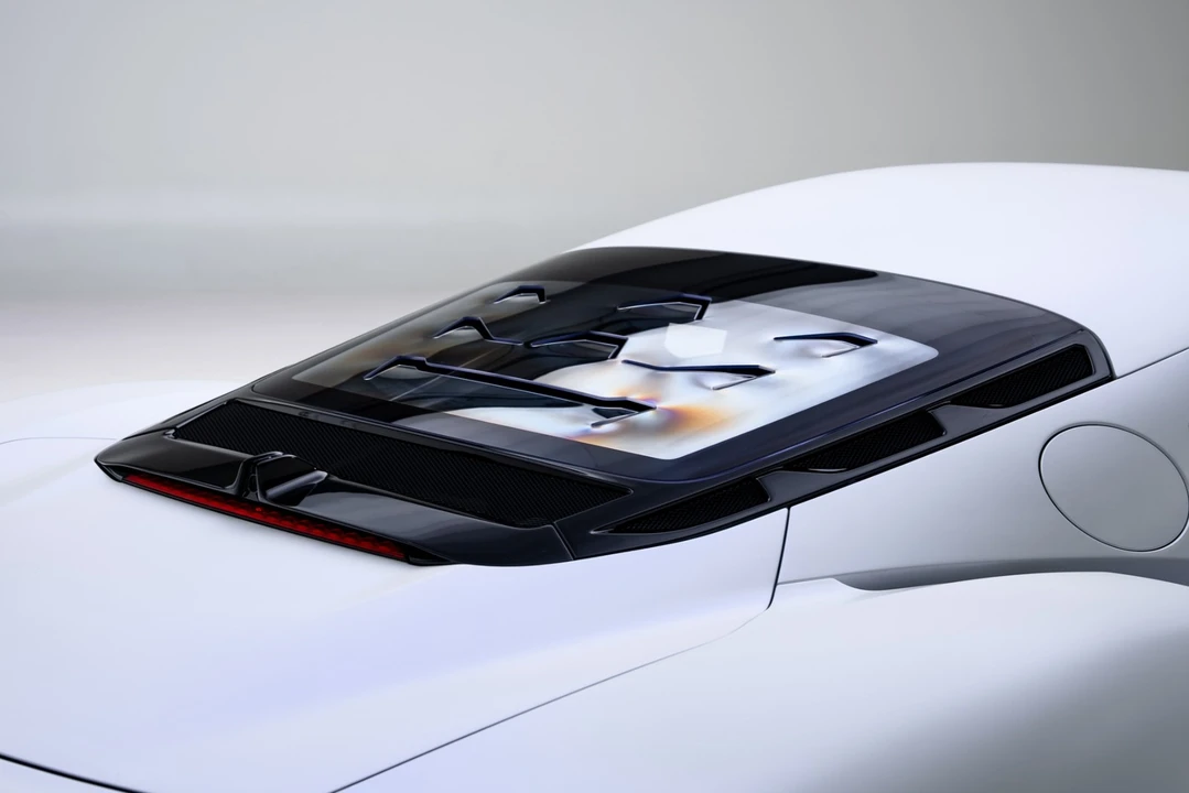 2023 Maserati MC20 - Image 28 of 31