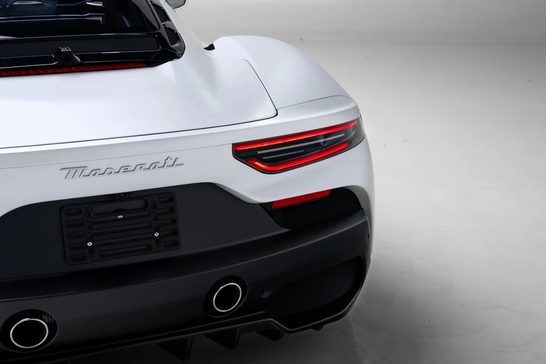 2023 Maserati MC20 - Image 25 of 31