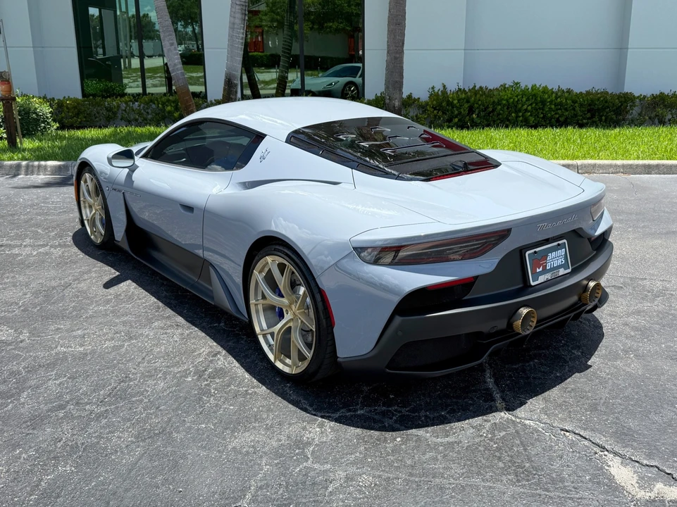 2023 Maserati MC20 - Image 19 of 21