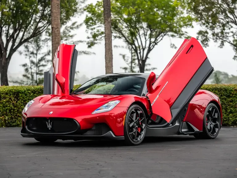 2023 Maserati MC20 - Image 30 of 31