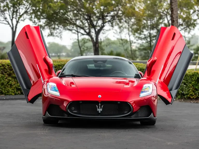 2023 Maserati MC20 - Image 31 of 31