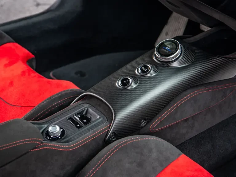 2023 Maserati MC20 - Image 19 of 31