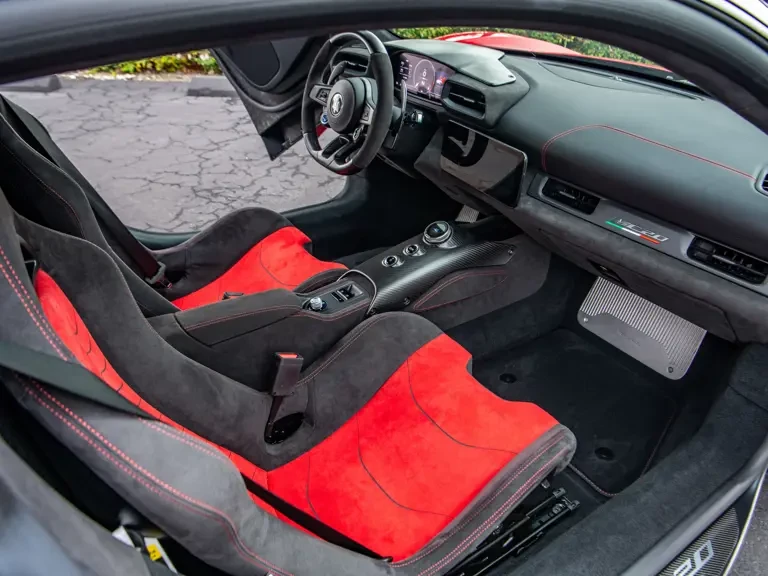 2023 Maserati MC20 - Image 13 of 31