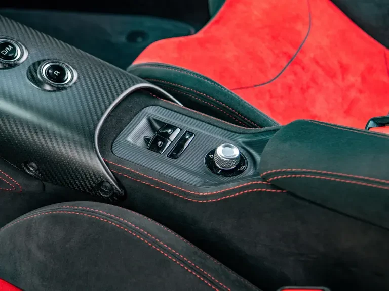 2023 Maserati MC20 - Image 20 of 31