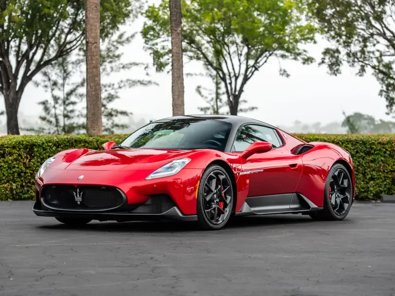 2023 Maserati MC20 - Image 2 of 31
