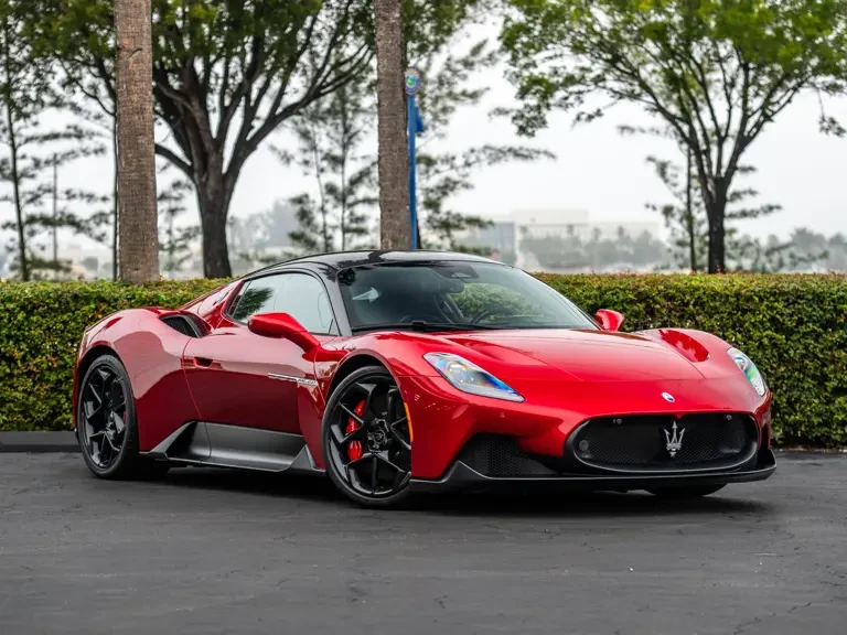 2023 Maserati MC20 - Image 10 of 31
