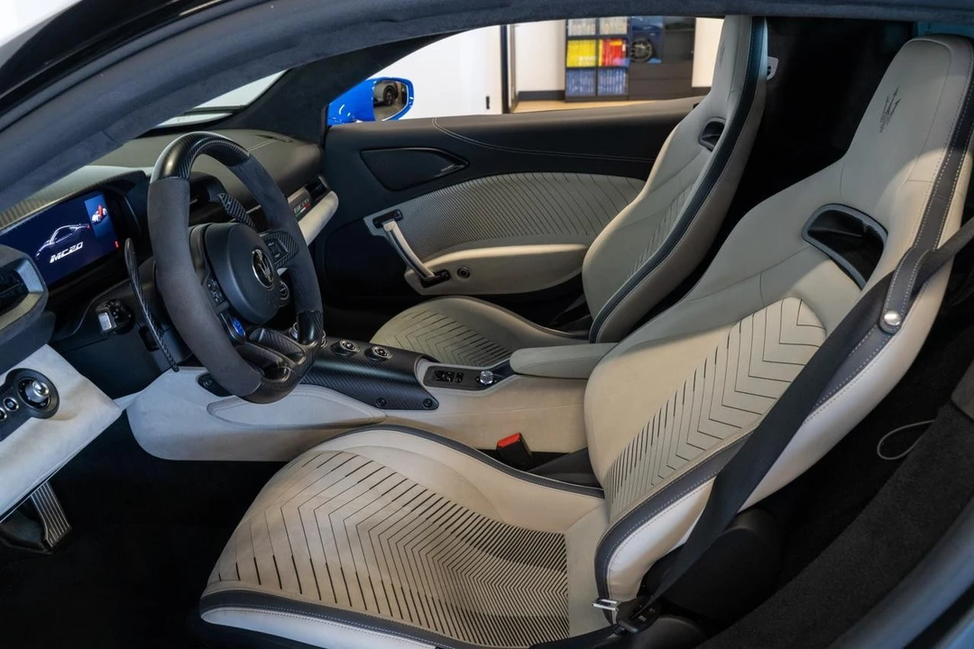 2023 Maserati MC20 - Image 3 of 21
