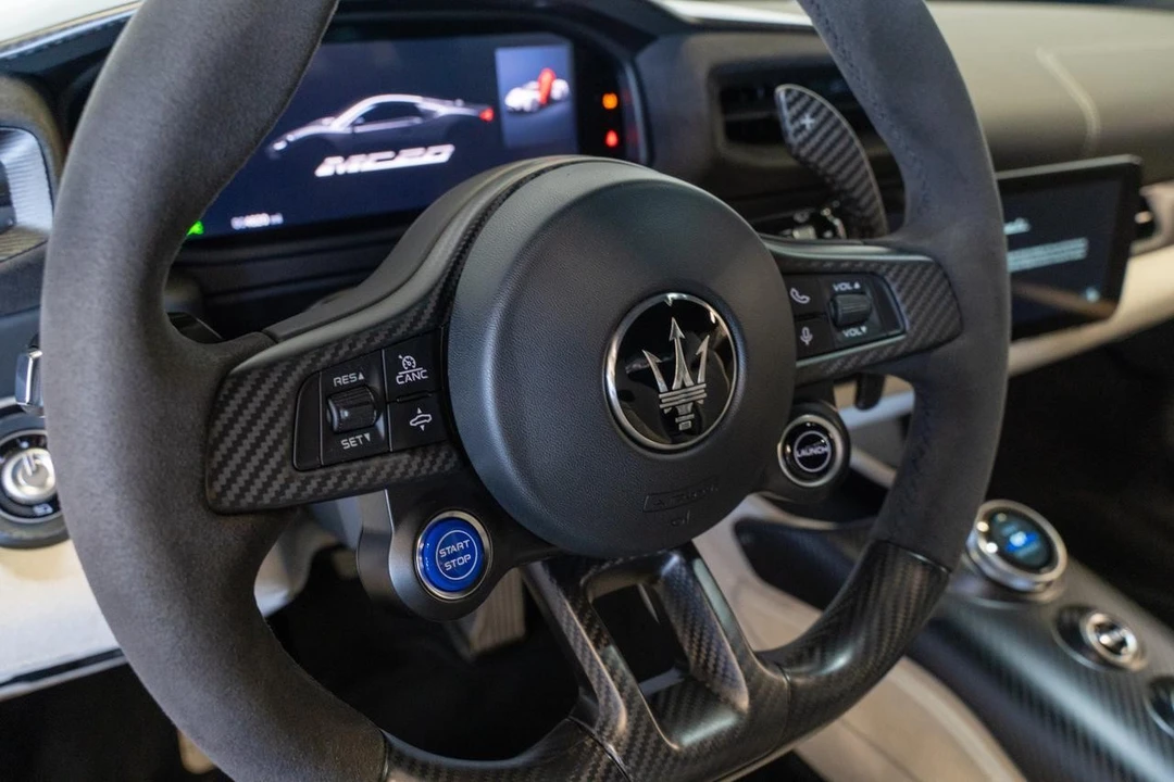 2023 Maserati MC20 - Image 5 of 21