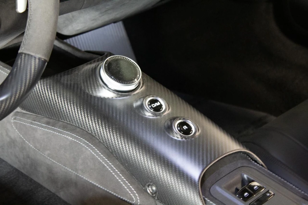 2023 Maserati MC20 - Image 18 of 21