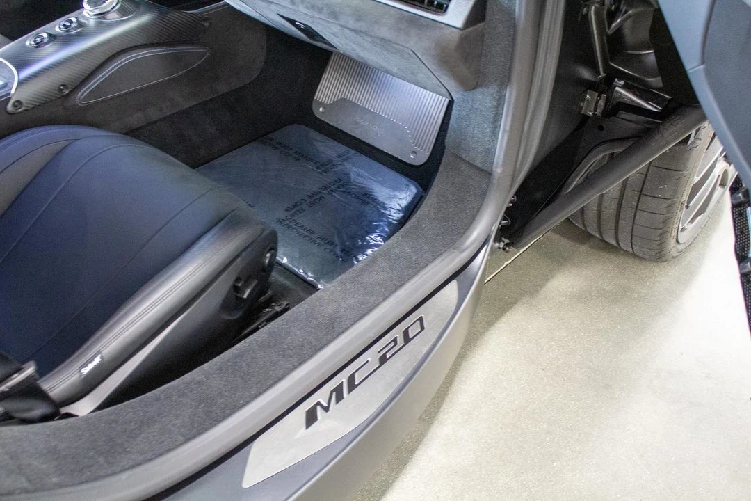 2023 Maserati MC20 - Image 22 of 31