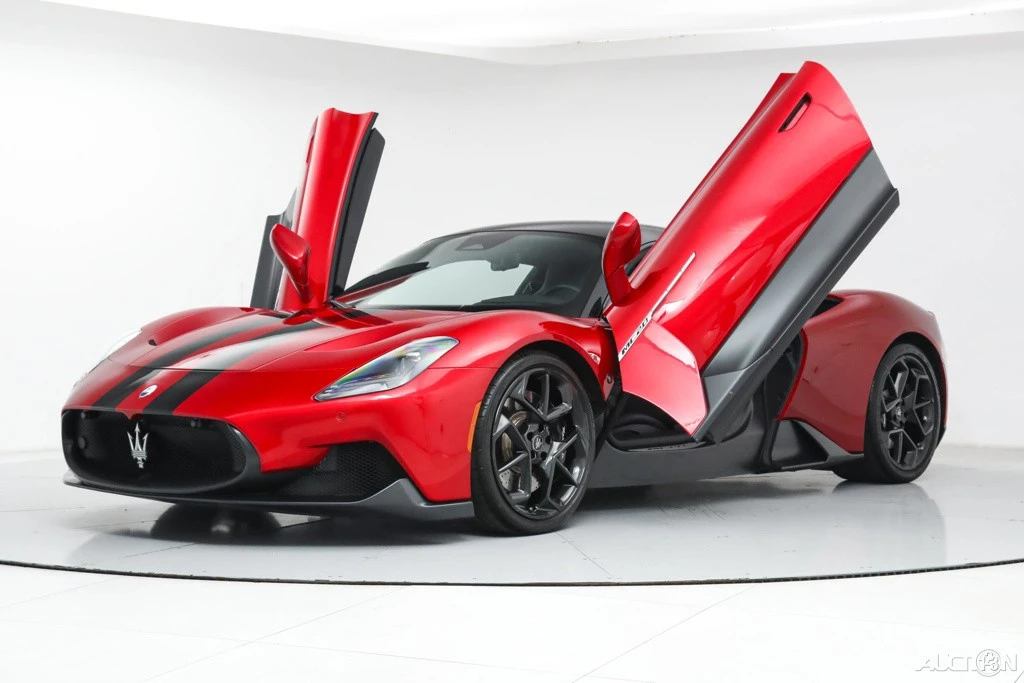 2023 Maserati MC20 - Image 2 of 21