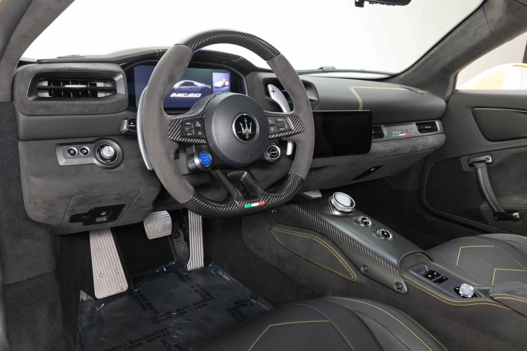 2023 Maserati MC20 - Image 6 of 31