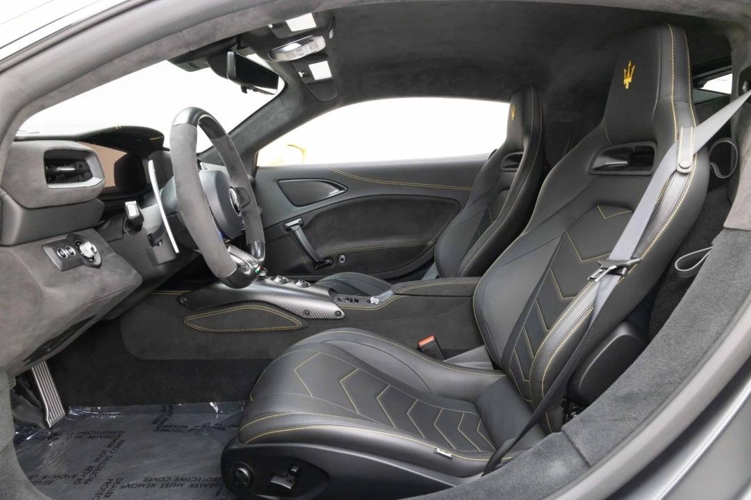 2023 Maserati MC20 - Image 20 of 31