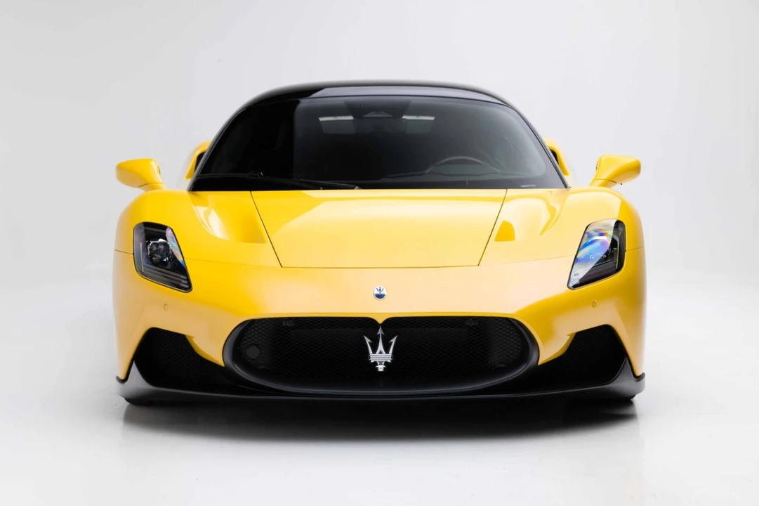 2023 Maserati MC20 - Image 5 of 31
