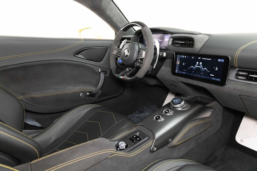 2023 Maserati MC20 - Image 10 of 31