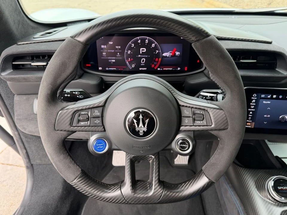 2023 Maserati MC20 - Image 15 of 21