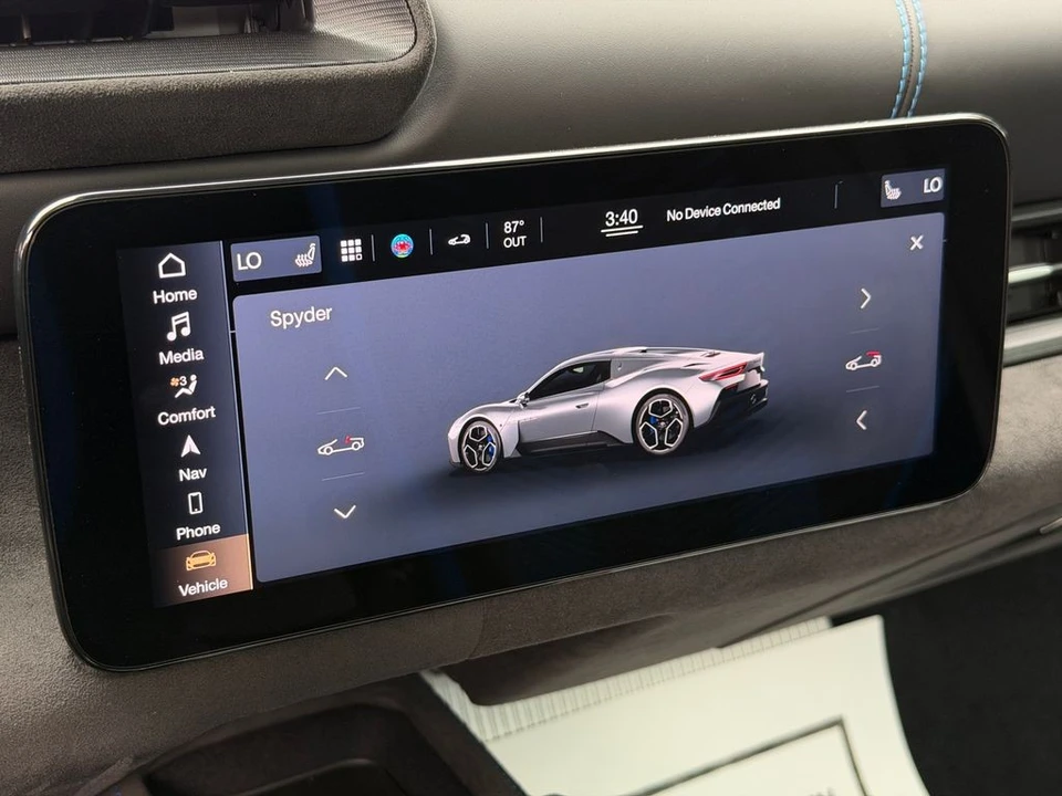 2023 Maserati MC20 - Image 18 of 21