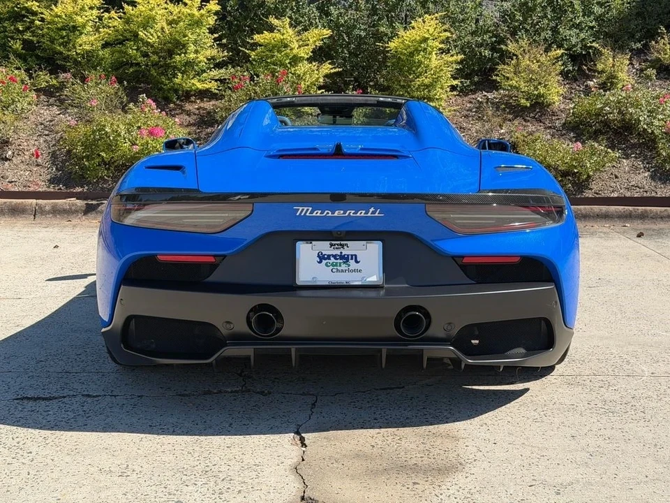 2023 Maserati MC20 - Image 8 of 21