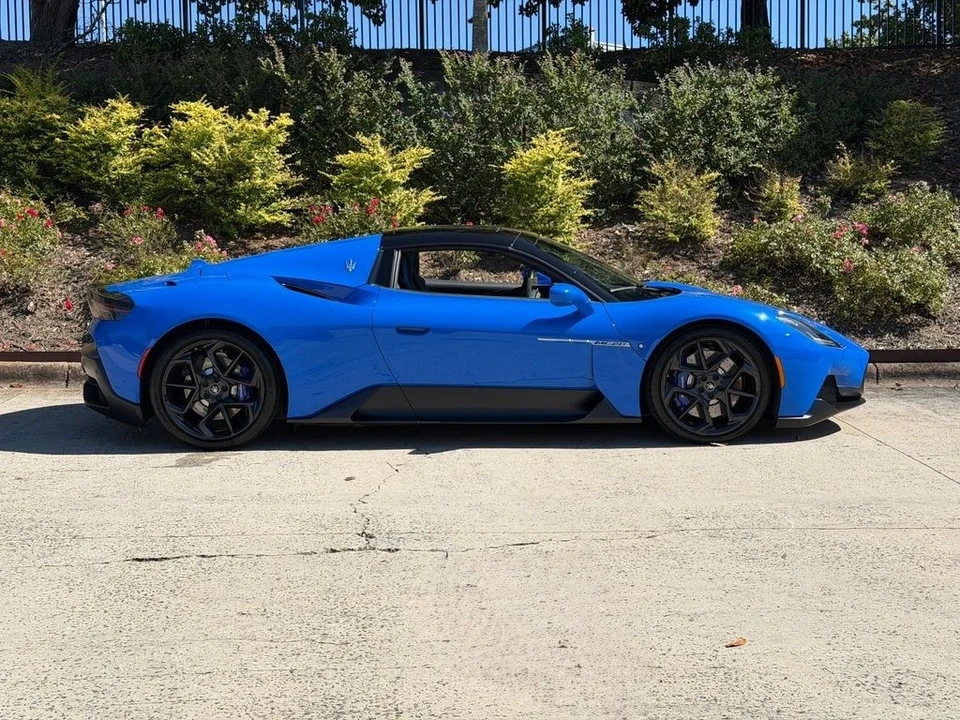 2023 Maserati MC20 - Image 3 of 21