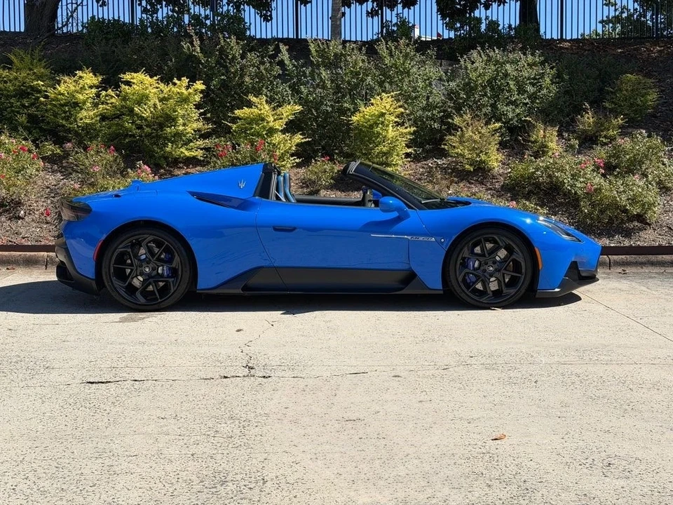 2023 Maserati MC20 - Image 5 of 21