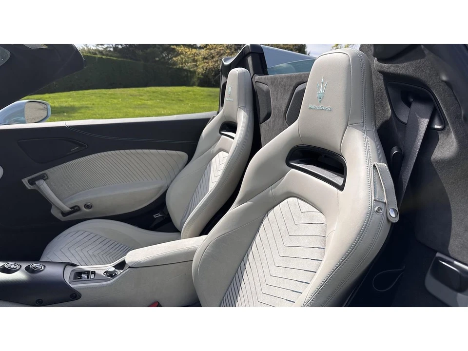 2023 Maserati MC20 - Image 31 of 31