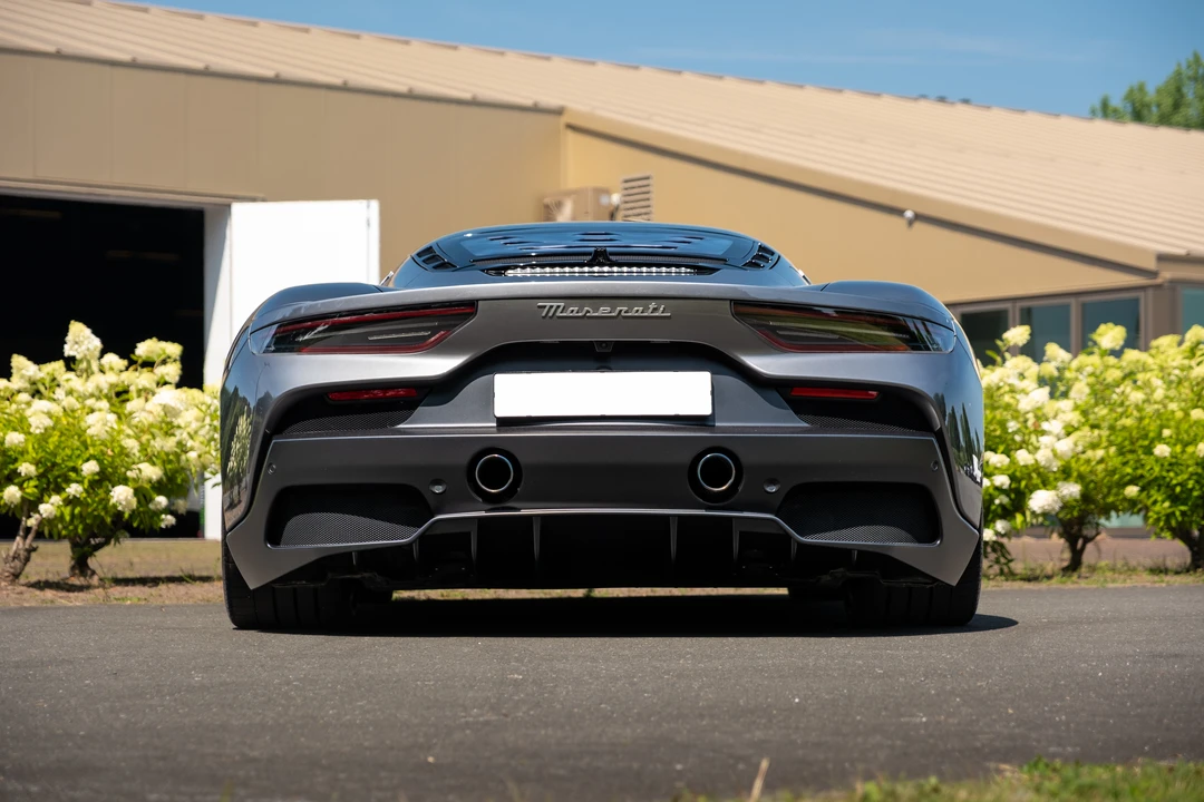 2023 Maserati MC20 - Image 6 of 31