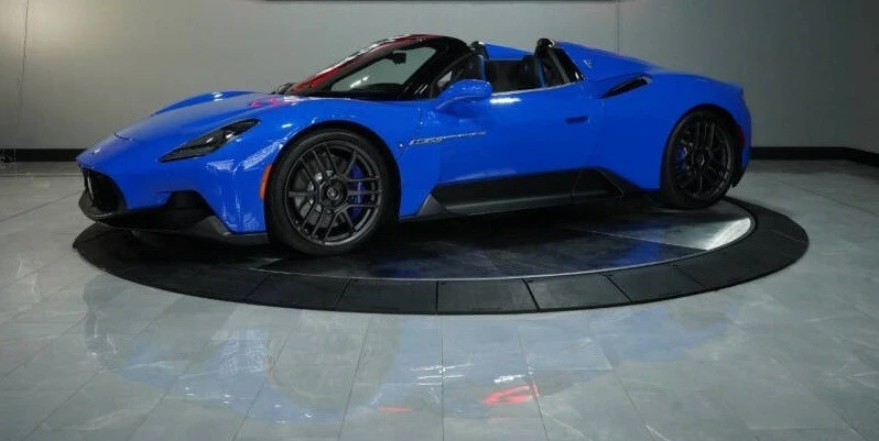 2023 Maserati - Image 2 of 21
